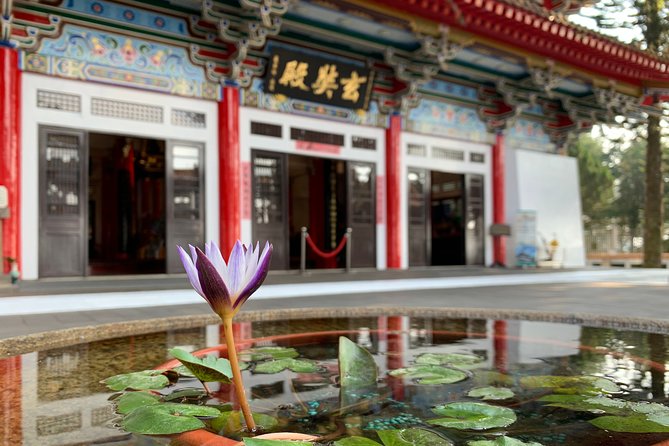 2-Day Private Tour to Sun Moon Lake and Mount Hehuan - Xuanzhuang Temple and a small local detail