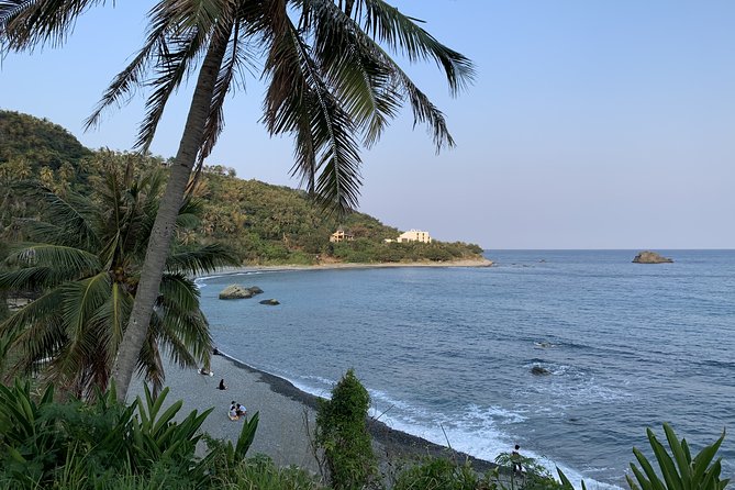 5-Day Round Taiwan Charter Car Tour - The guide and the value of flexibility