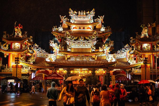 A Magical Evening in Taipei: Private City Tour - Who will enjoy this evening walk most?
