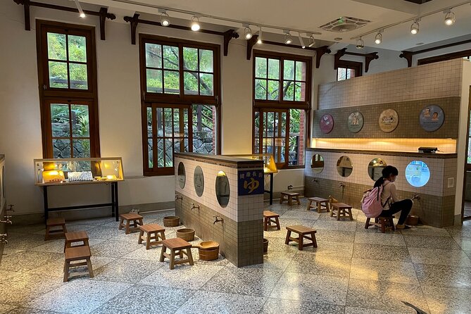 Beitou and Yangmingshan Day Tour from Taipei - Yang-Ming Shu-Wu and Taiwan’s Political Past