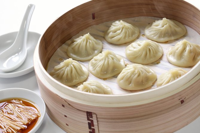 Dinner at Din Tai Fung with Luxury Chinese Massage Treatment - Why this pairing works in Taipei