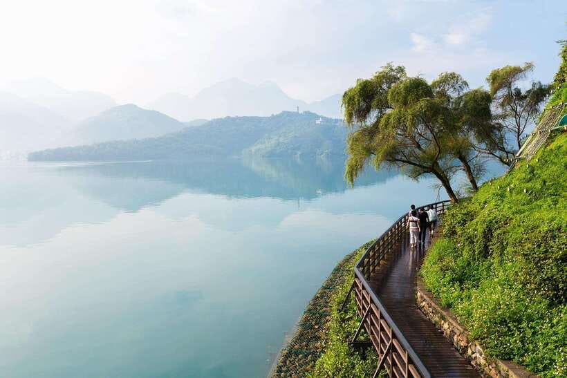 From Taipei: 1 Day Sun Moon Lake Private Tour - Leaving Taipei for central Taiwan