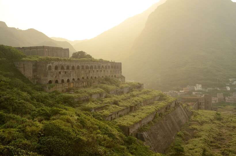 From Taipei: Full-Day Trip to Jiufen, Yehliu, Shifen & More - Who should book this day trip