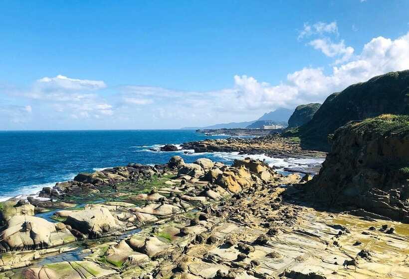 From Taipei: Heping Island, Shifen, and Jiufen Private Tour - What the private vehicle changes