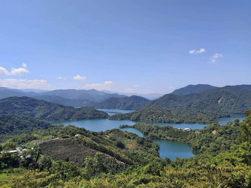 From Taipei: Pinglin Tea Culture and Maokong Guided Day Tour - Walking the Zhangshu Trail and Maokong tea country
