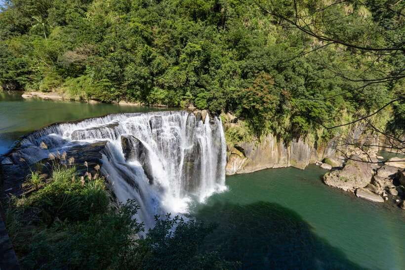 From Taipei: Shifen, Jiufen, and Yehliu Guided Day Trip - Key points to know before booking