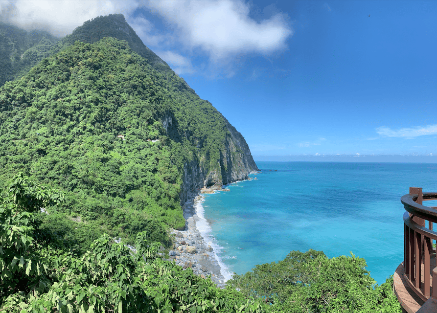 From Taipei: Taroko Gorge Private Tour - Xincheng for local food and a slower break