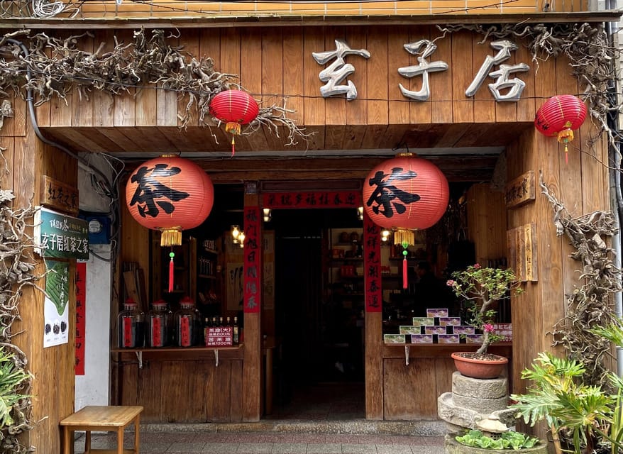 From Taipei: Thousand Island Lake and Pinglin Tea Plantation - Pinglin, Taiwan’s tea district