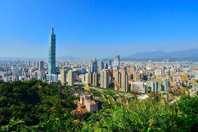Full-Day Private Custom Keelung Shore Excursions - Why a private Keelung-to-Taipei day works well
