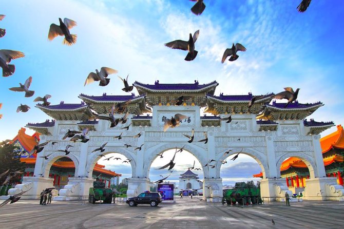 Full-Day Private Custom Taipei City Tour - Key points at a glance