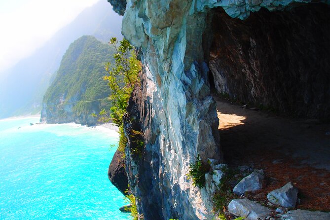 Full-Day Private Taroko National Park Tour from Hualien City - Qingshui Cliffs bring the biggest coastal view