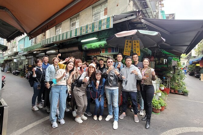 Guided Historical Tour in Taichung with Suncake DIY Experience - Why this Taichung walk works