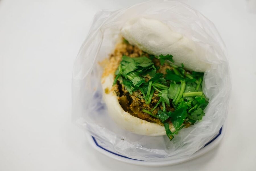 Iconic Food Tour: Local Street Food, Drinks & Sites - Sun Yat Sen Memorial Hall changes the rhythm