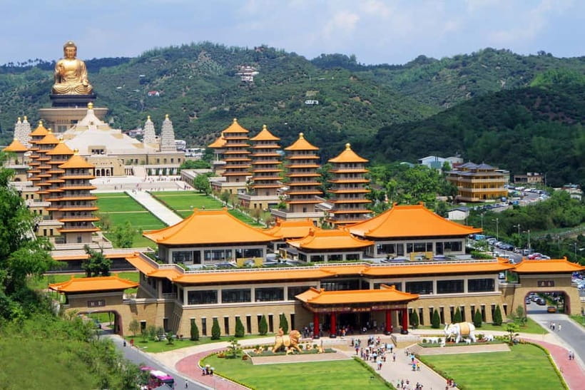 Kaohsiung: Private City Tour with Fo Guang Shan Museum - Why Fo Guang Shan is worth the drive