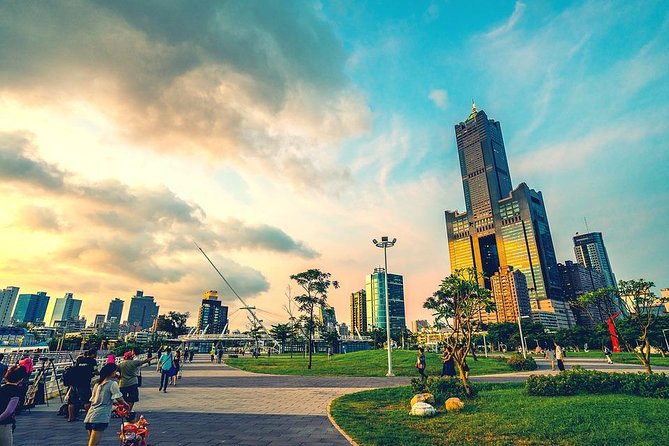 Kaohsiung Private Walking Tour with a Local - Key points at a glance