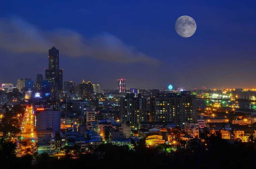 Kaohsiung: Private Walking Tour with a Local - Who will get the most from this Kaohsiung walk