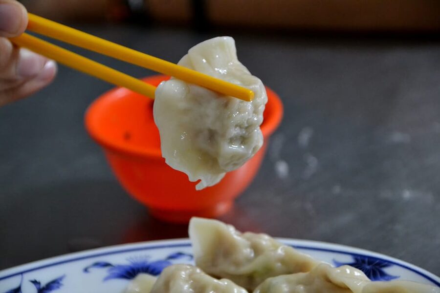 Keelung Half-Day Food Tour: Explore Day & Night Markets - Miaokou Night Market and its 24-hour food culture