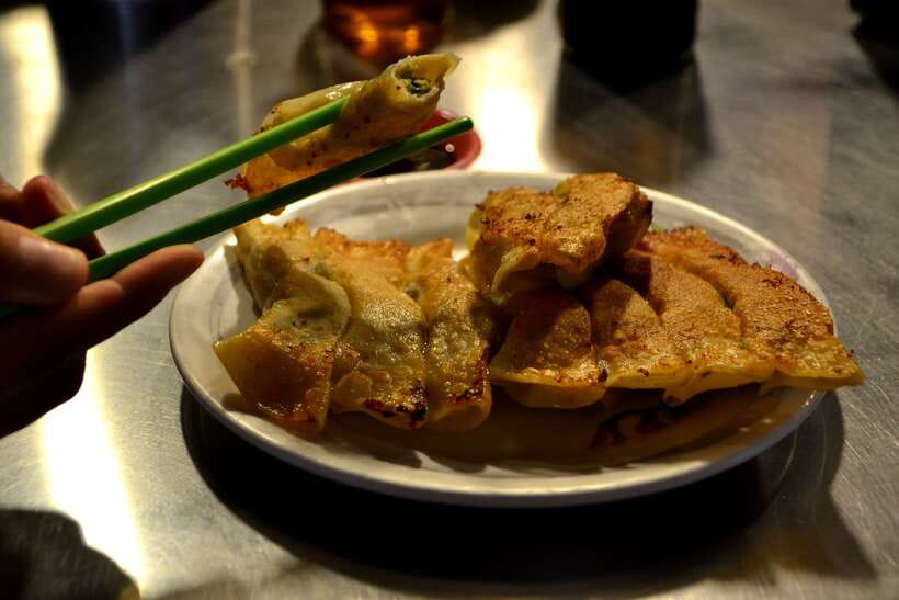 Keelung Half-Day Food Tour: Explore Day & Night Markets - Meeting the guide near Keelung’s port