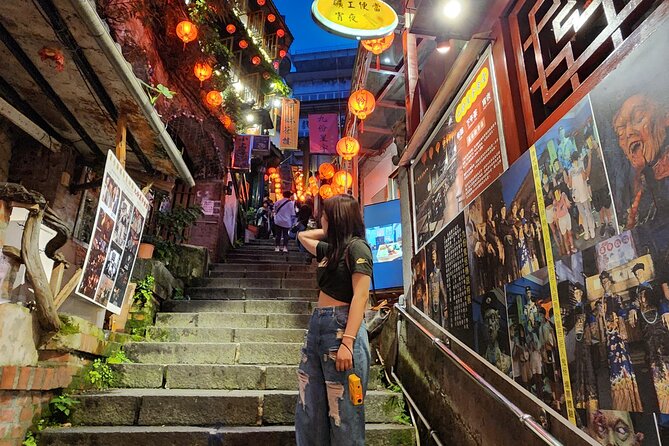 Keelung port pick up day tour ( private group) - What the driver-guide service can add