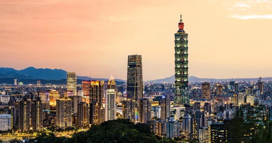 ️ ️ Keelung Shore Excursion 6-Hour Taipei City Tour - Longshan Temple and the Manka neighborhood