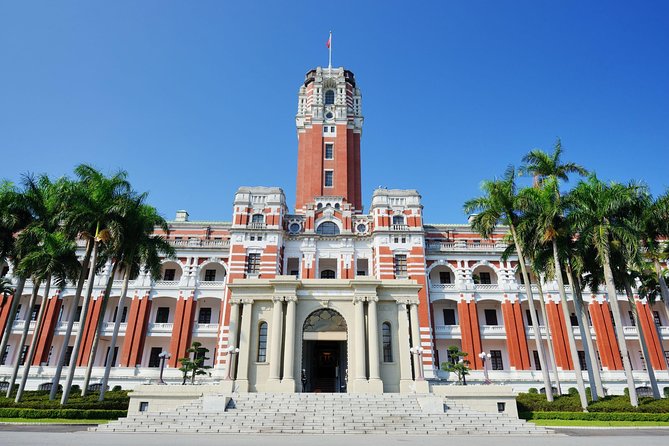 Keelung Shore Excursion: Xiangshan Hiking & Classic Taipei Culture Private Tour - Is $175 per person good value?