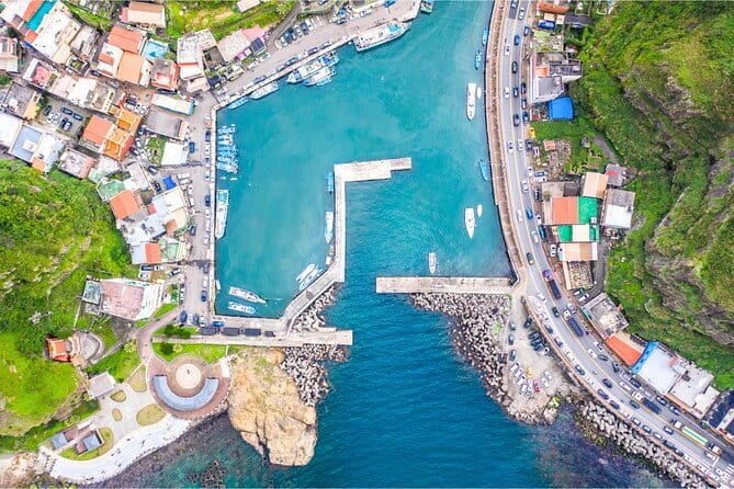 Northeast Coast Instagram Photo Tour in Keelung & New Taipei - Why this coastal day works from Taipei