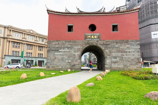 Private Car: 8 Hour Highly Customized Taipei City Exploration! - How much can you customize the day?