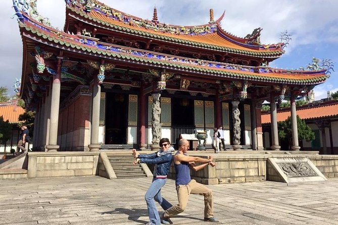 Private Custom Tour: Taipei in a Day - Why the guide and driver setup matters