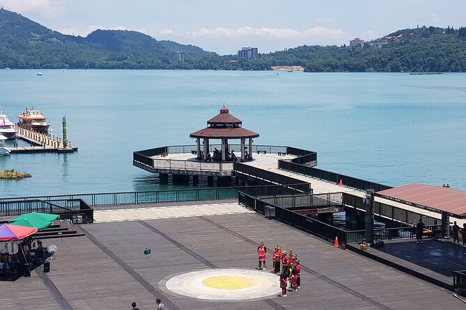Private Day tour to Sun Moon Lake from Taipei - Wenwu Temple and the cultural side of the lake