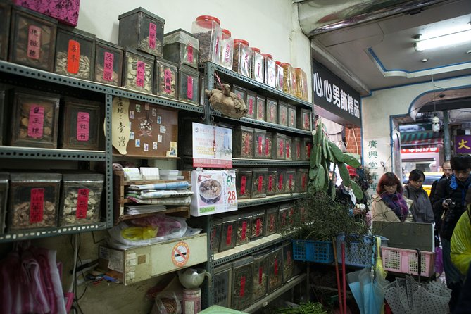 Private Keelung Cultural Walk: Markets, Streets & Local Life - Who should book this Keelung walk?