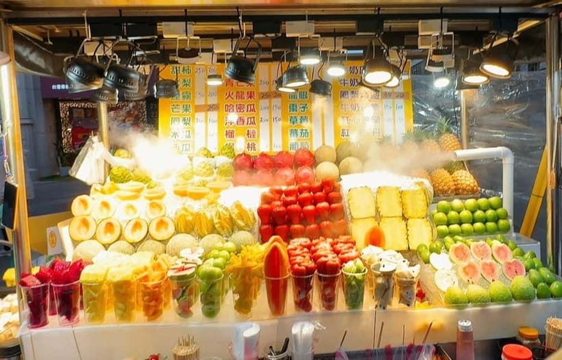 Private Night Market Tour with a Variety of Food Tastings - Meeting Megan at Songshan Station