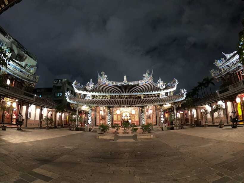 Private Night Tour: Taipei City Highlights - Taipei 101: the easier skyline option