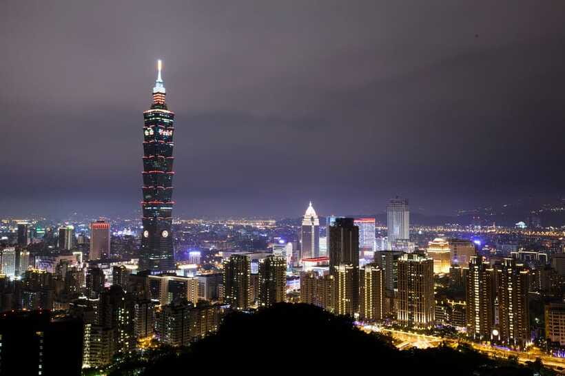 Private Night Tour: Taipei City Highlights - Who will enjoy this four-hour evening