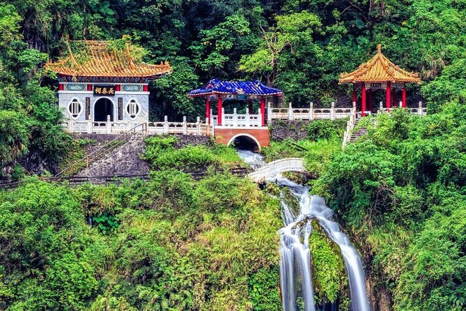 Private Taroko Gorge Day Tour from Hualien with Local Expert - Key points to know before you book