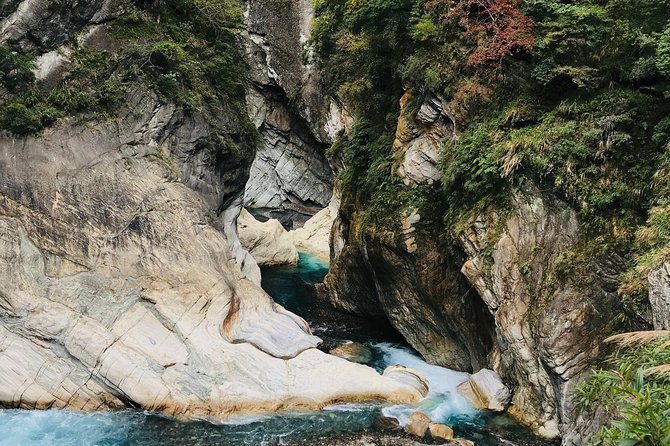 Private Taroko Gorge National Park Day Tour - Leaving Taipei at 7:00 am
