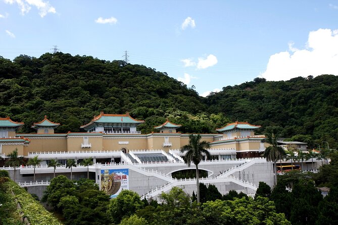 Small-Group: Classic Taipei Landmarks Day Tour - A useful first day in Taipei