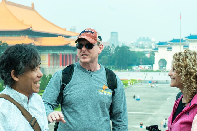 Taipei: Book A Private Local Host For 6 Hrs Customized Experience - Six hours of walking, subway rides, and decisions