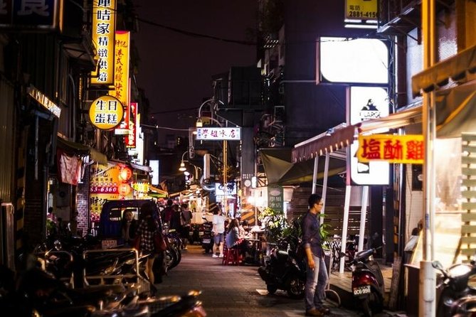 Taipei: Book A Private Local Host For 6 Hrs Customized Experience - Is the $175.51 price good value?