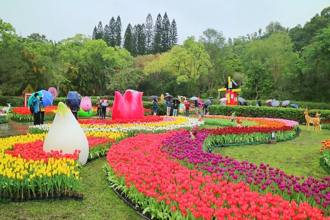 Taipei Cherry Blossom Day Tour to Yangmingshan and Tamsui - Tian Yuan Temple and its spring setting