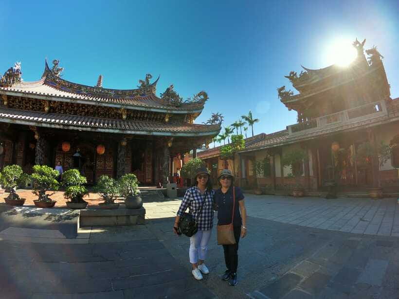 Taipei: City Highlights Private Sightseeing Tour with Guide - Dalongdong Baoan Temple and its 1742 origins
