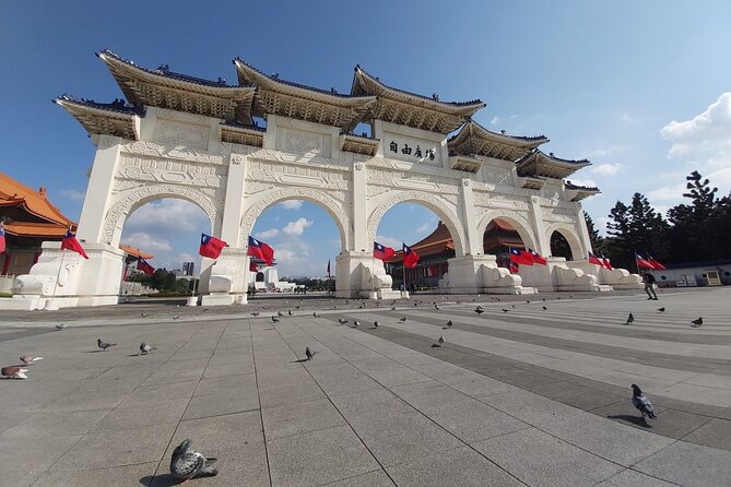 Taipei City Morning Tour with National Palace Museum entry - Transport, walking, and the pace between stops
