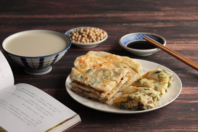 Taipei Foodie Tour - Dietary needs, weather, and cancellation