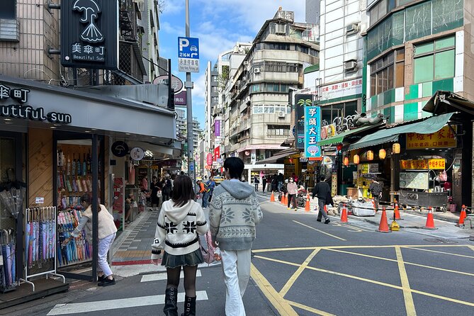 Taipei Hidden Eats, Market & Street Food Tour with 8+ Tastings - Key points to know before booking