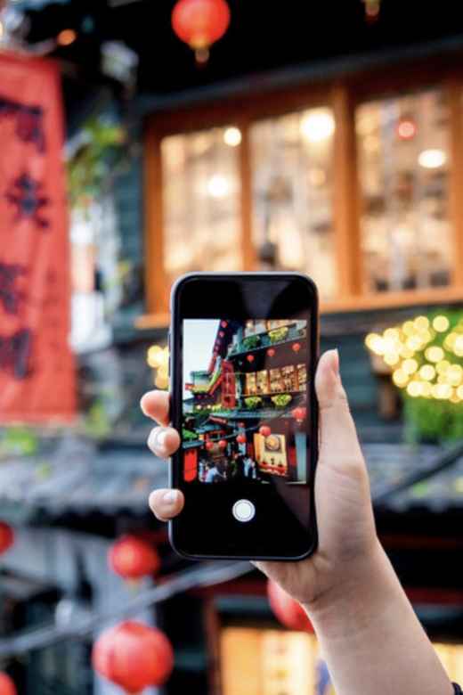 Taipei: Jiufen, Shifen Waterfall and Pingxi Sky Lantern Tour - Shifen Waterfall and the sky lantern tradition