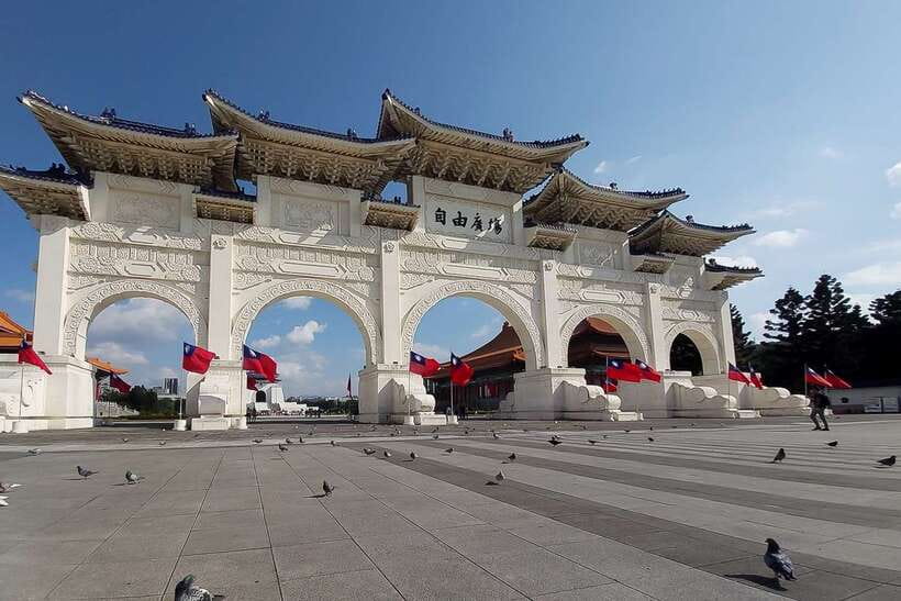 Taipei: Morning City Tour with National Palace Museum Entry - Who should book this Taipei morning tour?