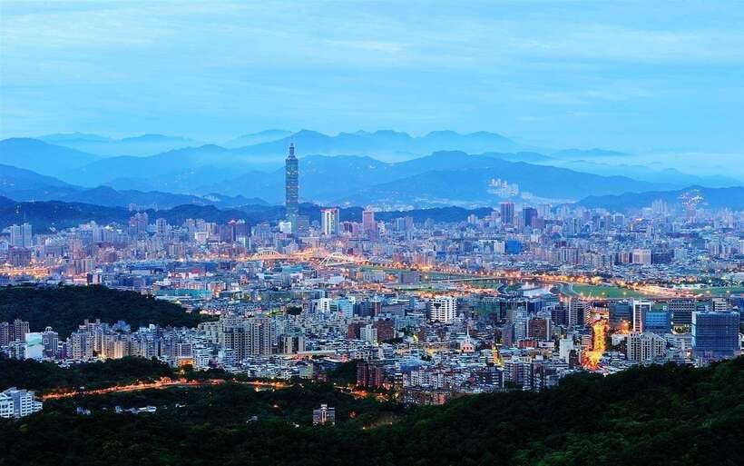 Taipei: Priority Pass Taipei 101 Observatory Deck Ticket - The 37-second ride to the 89th floor