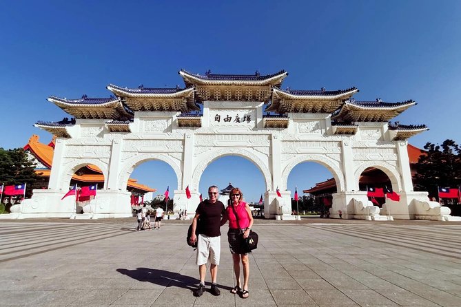 Taipei: Private Car Charter Tour - Why a private car makes sense in Taipei