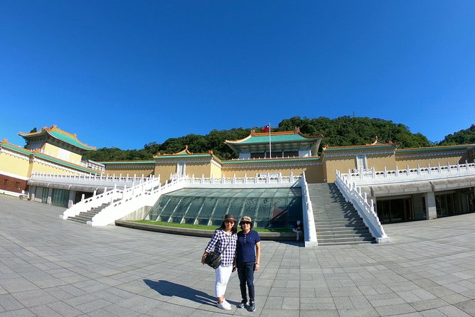 Taipei: Private Car Charter Tour - Adding Jiufen or Pingxi without losing control of the day