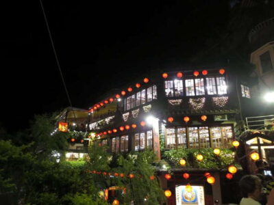 Taipei: Private City Sightseeing Tour with Driver