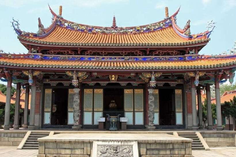 Taipei: Private custom tour with a local guide - A private way to get your bearings in Taipei